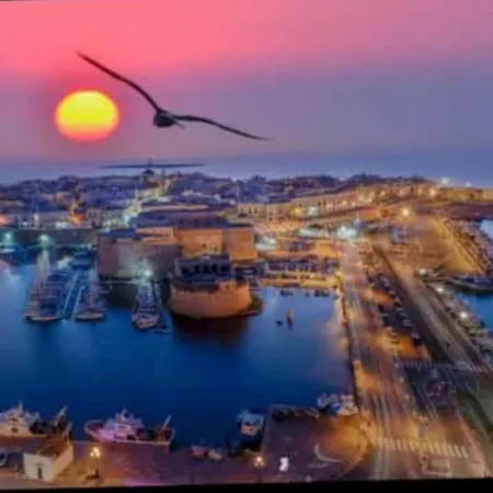 招待所 La Del Mar 3*